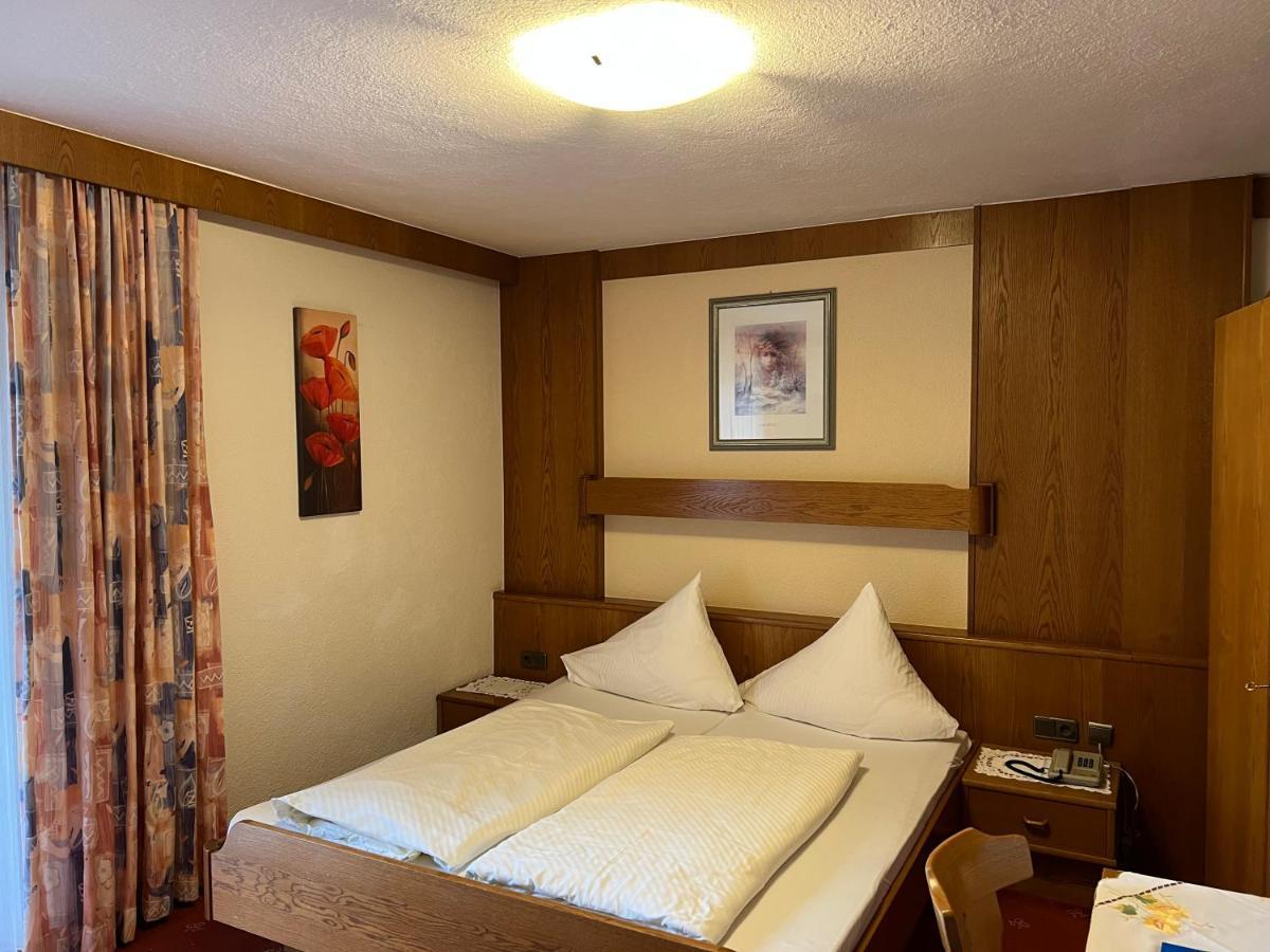 Hotel Pension Siggi Sankt Leonhard im Pitztal Buitenkant foto