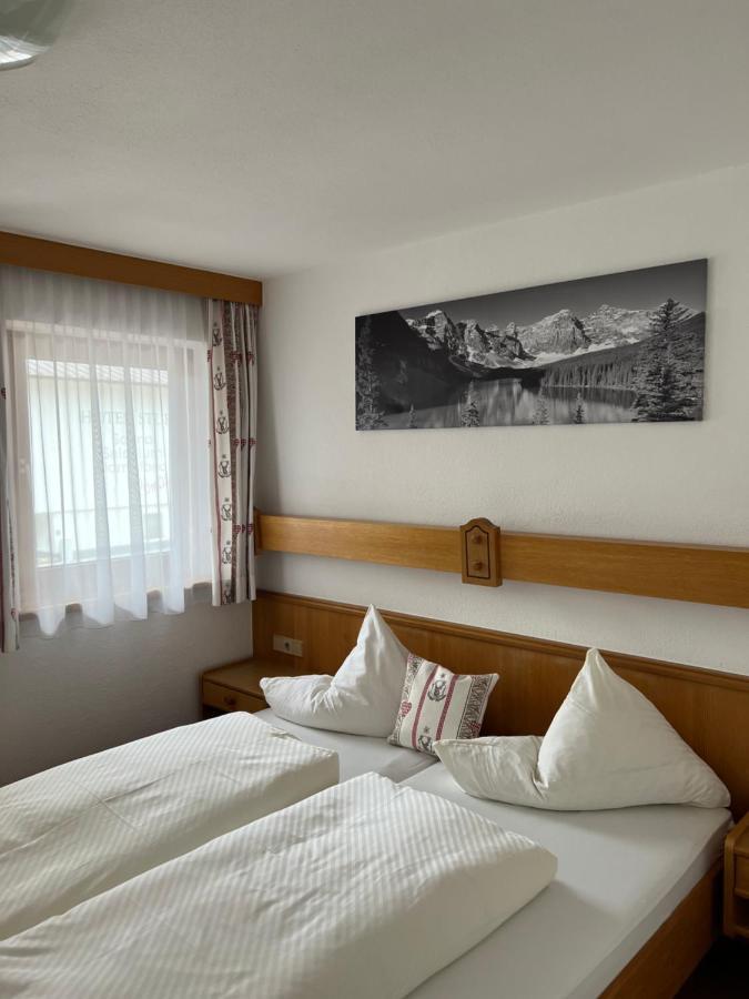 Hotel Pension Siggi Sankt Leonhard im Pitztal Buitenkant foto