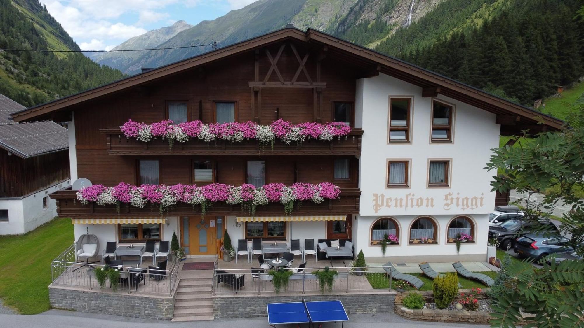 Hotel Pension Siggi Sankt Leonhard im Pitztal Buitenkant foto