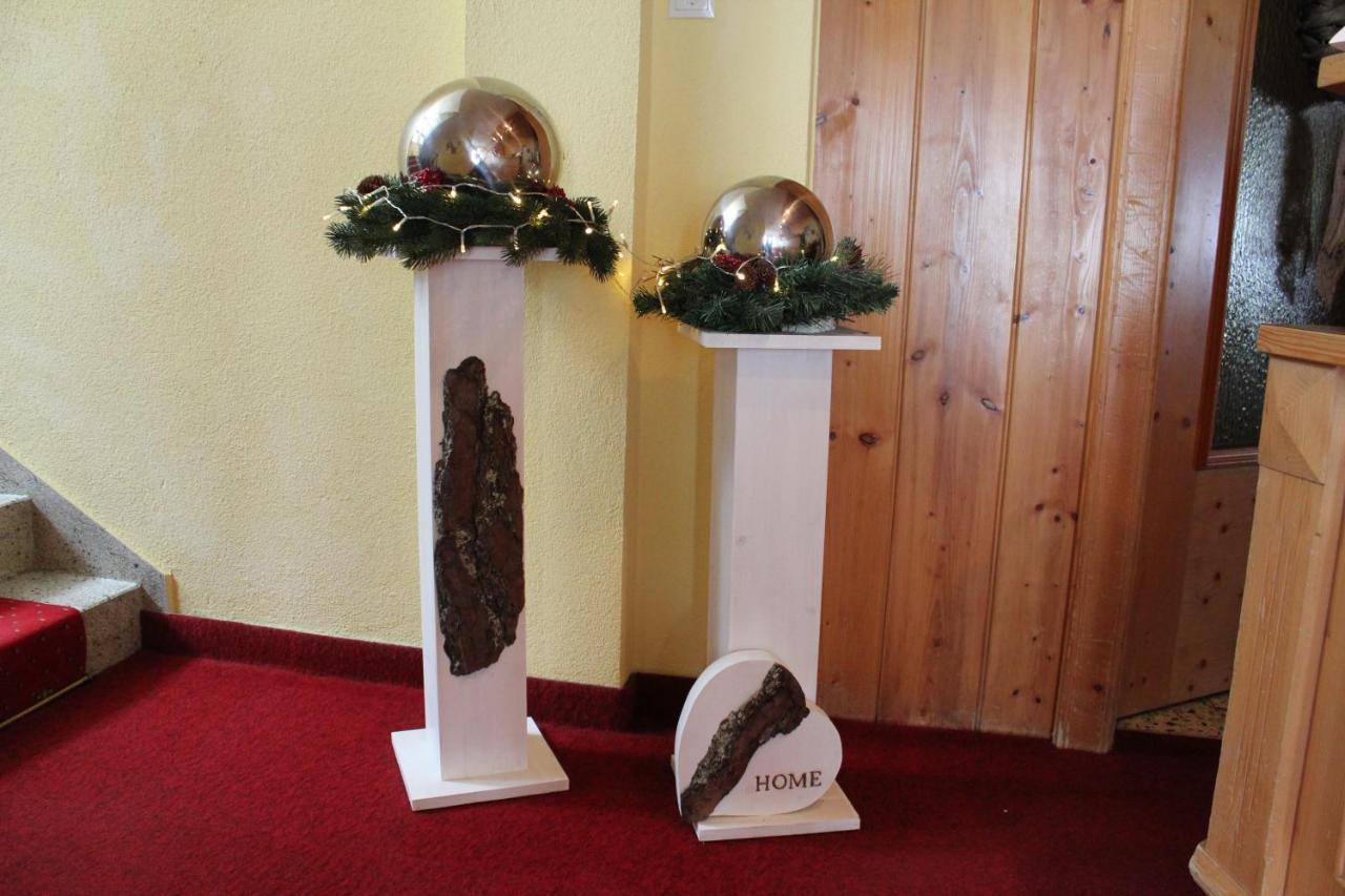 Hotel Pension Siggi Sankt Leonhard im Pitztal Buitenkant foto
