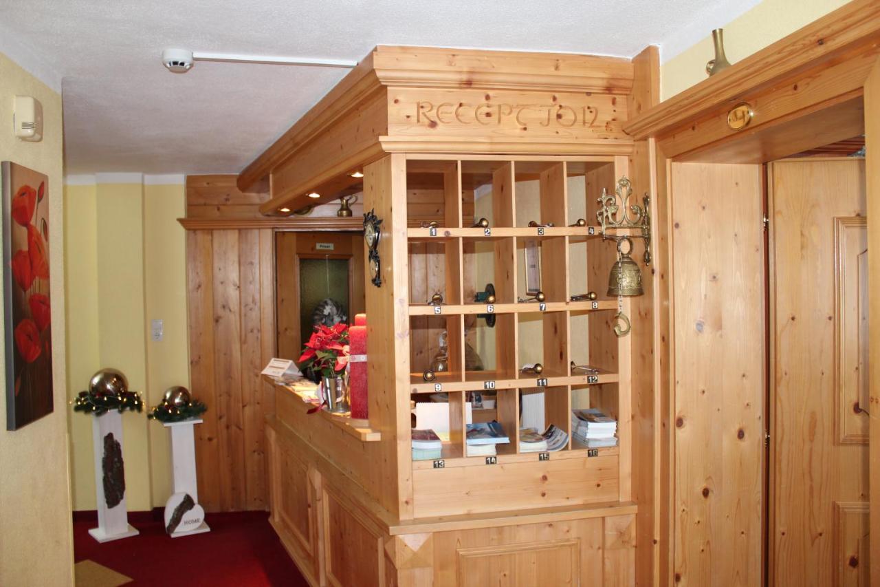 Hotel Pension Siggi Sankt Leonhard im Pitztal Buitenkant foto